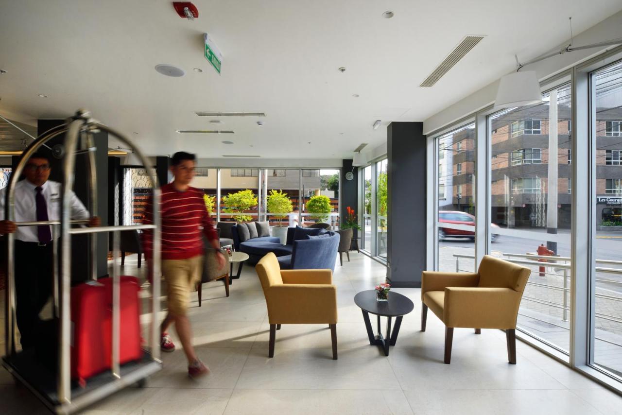 Mercure Ariosto Lima Exteriör bild